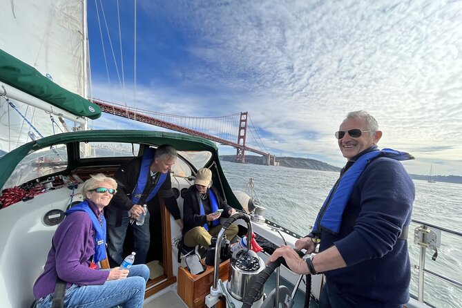 2hr. INTERACTIVE Sailing Experience on San Francisco Bay - Optional Bay Bridge Bonus Without the Full-Day Commitment