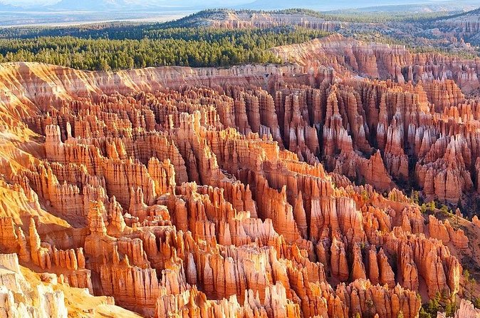 4-Day Tour in Zion, Bryce & Antelope Canyon, Las Vegas - Las Vegas on the way back: welcome sign, M&M’s, and optional sparkle