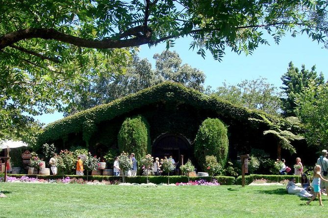 8hr-Private Wine Tour from SF & 1/2 Case of Californian wine. - Napa Valley: famous names, then the real test—what you actually like