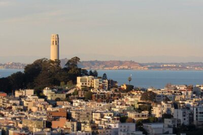 Alcatraz Experience + Lombard St Loop Best City Combo Tour - Russian Hill and Lombard Street: the crooked moment you actually ride