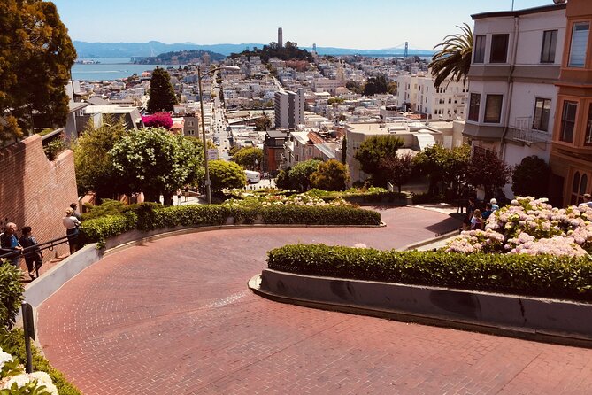 Alcatraz Experience + Lombard St Loop Best City Combo Tour - Palace of Fine Arts, the Presidio, and the bridge viewpoints
