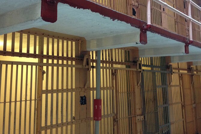 Alcatraz Island Tour with San Francisco Bay Tour - A tight plan: Alcatraz audio plus a Bay cruise