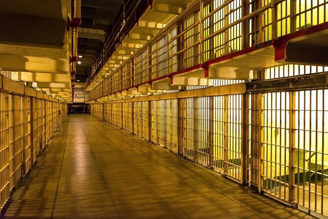 Alcatraz Night Tour with Muir Woods and Sausalito - Timing and Logistics: Start Time, Duration, and Walking Reality