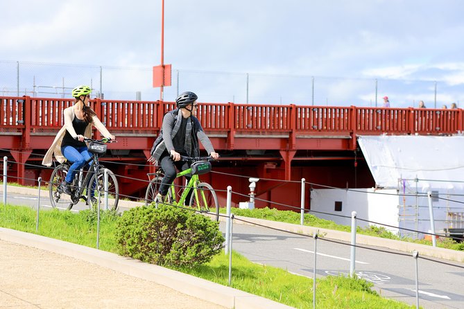 Golden Gate Bridge Bike Rentals with Optional Ferry Return - A flexible route that can be short or full-day