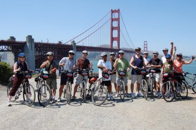 Golden Gate Bridge Guided Bicycle or E-Bike Tour from San Francisco to Sausalito - The waterfront warm-up: Fisherman’s Wharf, Fort Mason, Palace of Fine Arts