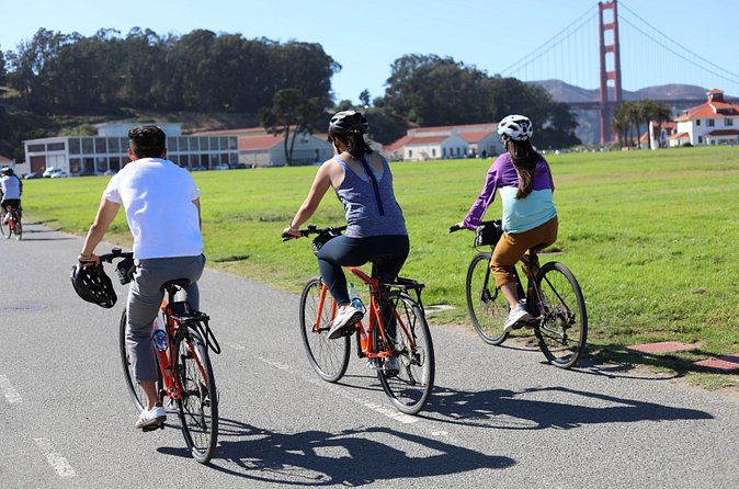 Golden Gate Bridge to Sausalito Bike Rental - From SF to Sausalito: your turnaround, your way