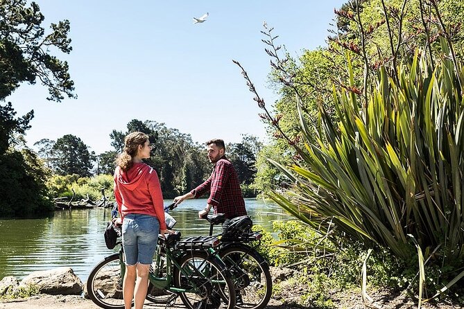 Golden Gate Park Bike Rental - Conservatory of Flowers and Shakespeare Garden: color and mood shifts