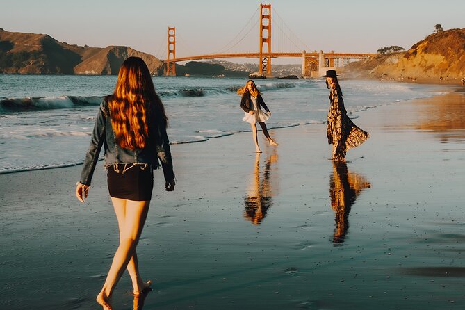 Hire a San Francisco Photographer for your Bay Area vacation - Palace of Fine Arts Theatre: elegance that still feels like you