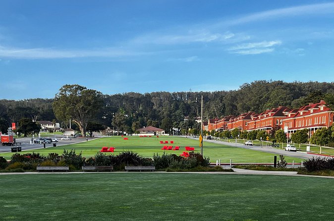 Iconic San Francisco Urban Hiking Tour - Tunnel Tops Park: viewpoints plus restrooms