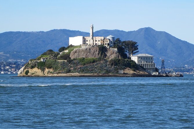 Inside Alcatraz Ticket with a San Francisco E-Bike Rental - Your e-bike rental: using San Francisco mobility instead of fighting traffic
