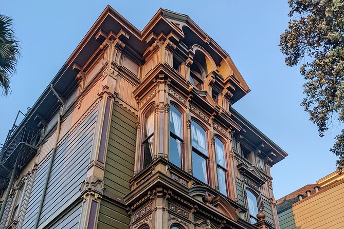 Local Flavors: An Insider's Tour of San Francisco's Hidden Gems - City Hall’s golden dome: quick, iconic, and photo-friendly