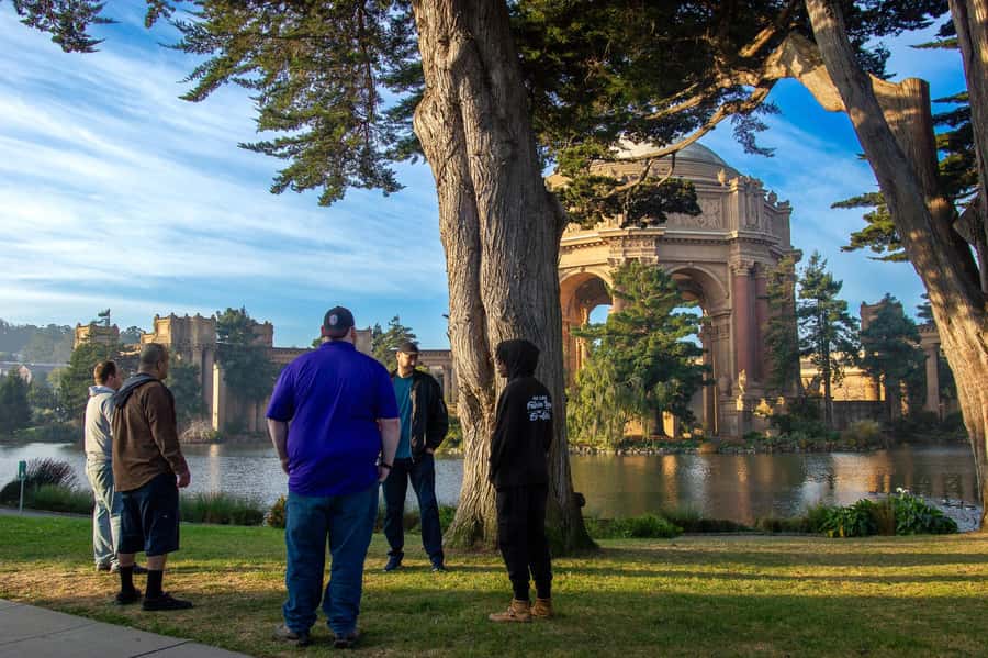 Lombard Leap: Lombard Street, Coit Tower and Chinatown Tour - Guide style, timing, and comfort you should plan for