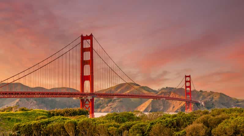 Portrait Session at Golden Gate Bridge SF - Key things to know before you book