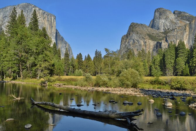 Private Yosemite National Park Day Trip from San Francisco - First look at Yosemite: Bridalveil Falls, El Capitan, and Half Dome