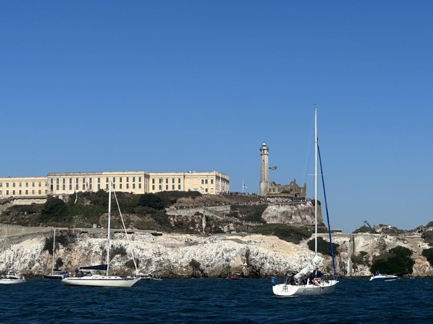 SAN FRANCISCO: (2hr) Interactive Sailing Experience - Past the San Francisco Waterfront and Sausalito Floating Homes