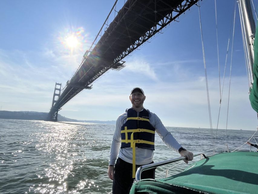 SAN FRANCISCO: (2hr) SUNSET Sailing Experience on SF Bay - San Francisco shoreline glow: when the city lights start waking up