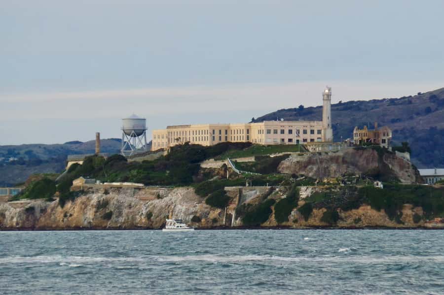 San Francisco: Alcatraz Jailhouse Night Tour - No meals, no drinks: plan your comfort