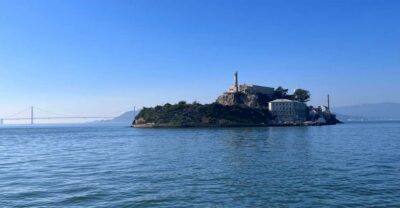 San Francisco: Alcatraz, Muir Woods and Sausalito Day Tour - Getting picked up and crossing the Golden Gate in comfort