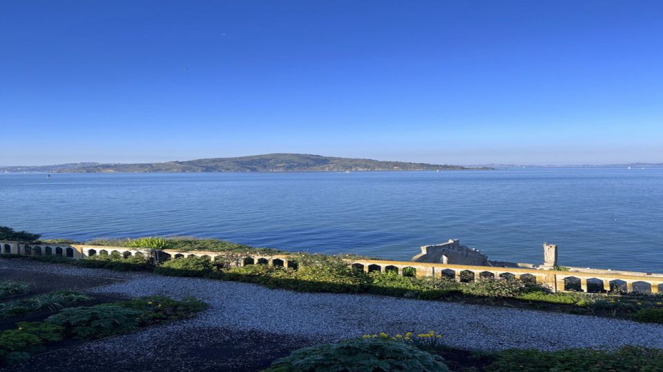 San Francisco: Alcatraz, Muir Woods and Sausalito Day Tour - The cellhouse audio tour: what makes it feel real