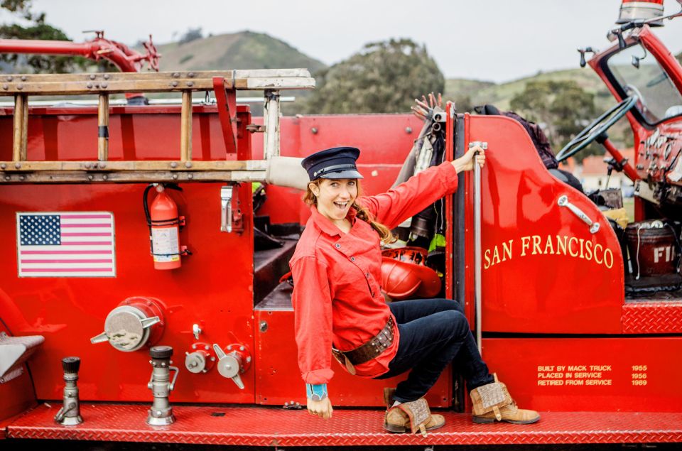 San Francisco Bay: 90-Minute Fire Engine Tour - The Golden Gate Bridge crossing: your “main event” photo stop