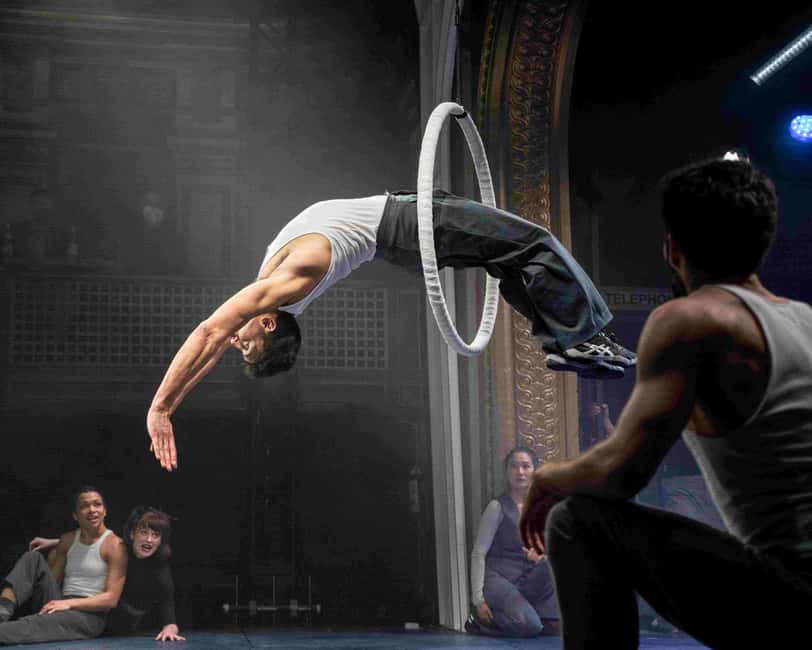 San Francisco: "Dear San Francisco" Aerial Show Entry Ticket - The 90-minute flow: nonstop fun with real emotional beats