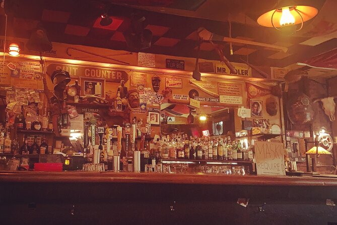 San Francisco Ghost & True Crime Tour - Comstock Saloon and the “don’t get shanghaied” moment