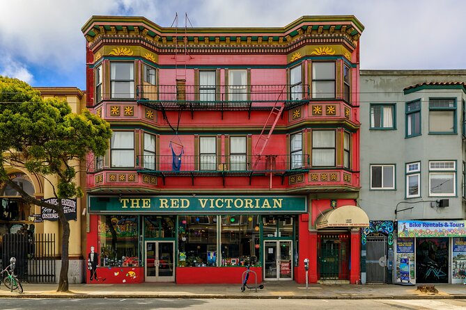 San Francisco Haight Ashbury Hippie Exploration Game - Who this fits best (and who might want a different style of tour)