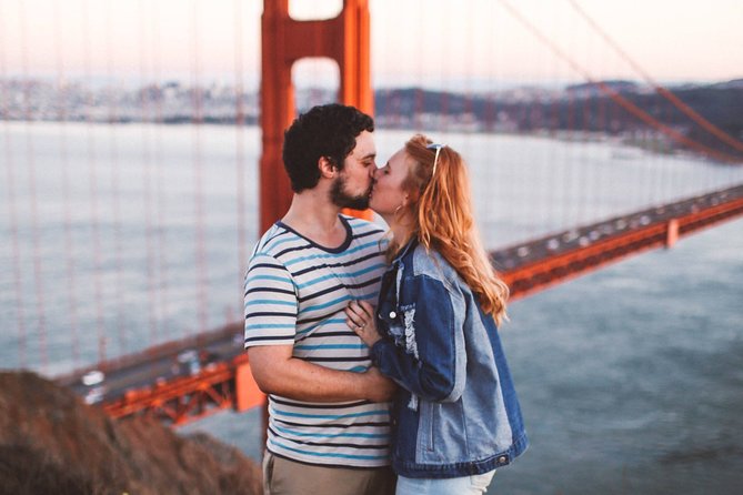 San Francisco Instagram Walking Private Tour: Most Iconic Spots - Union Square: downtown energy and the quick reset between photo stops