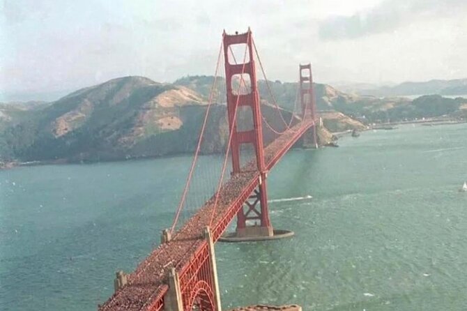 San Francisco: Major Landmarks Private Sightseeing Tour - Lombard Street and Coit Tower: icons with personality