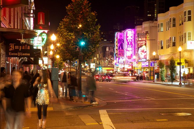 San Francisco Night Tour - The Big Sights: Alcatraz Views, Lombard Street, and the Financial District