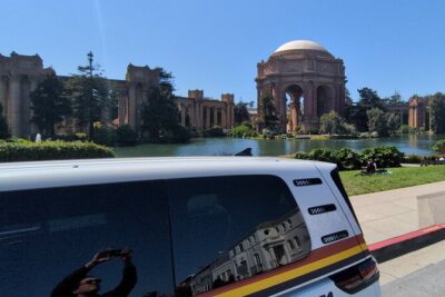 San Francisco Private City Tour in New EV Volkswagen Van - Palace of Fine Arts Theatre and Golden Gate Bridge: short stops, big payoff