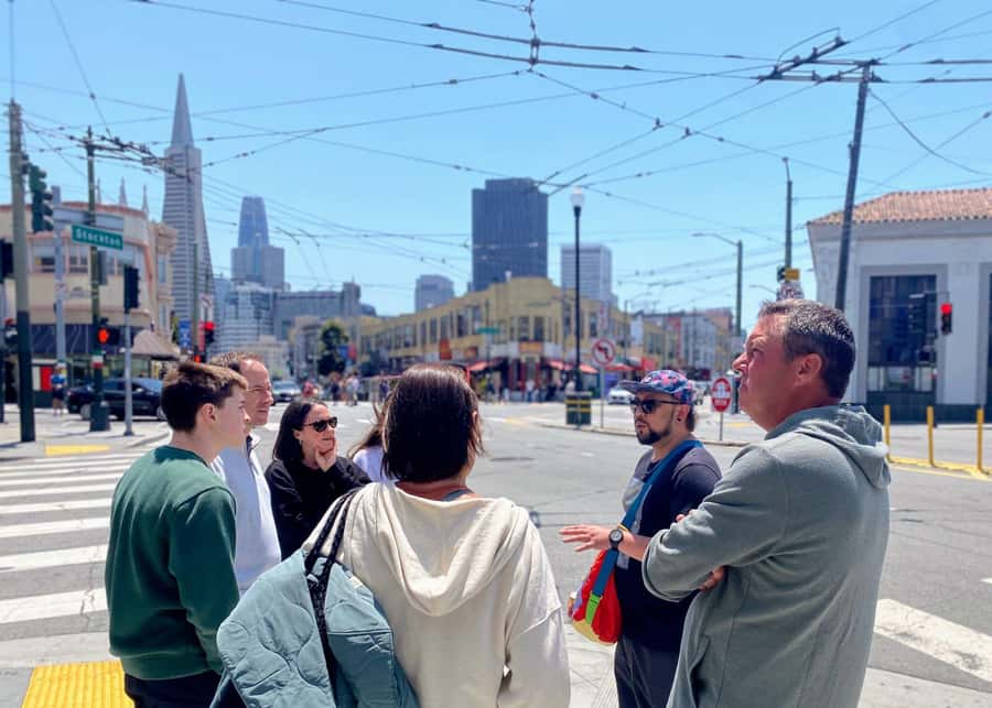 San Francisco: Secret Food Tour of North Beach and Chinatown - Meeting the Cable Cars First: San Francisco Cable Car Museum Start