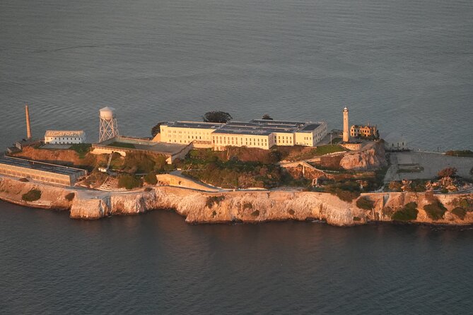 San Francisco Sunset Champagne Seaplane Tour - The 40-minute route: what you’ll see from Sausalito to Alcatraz