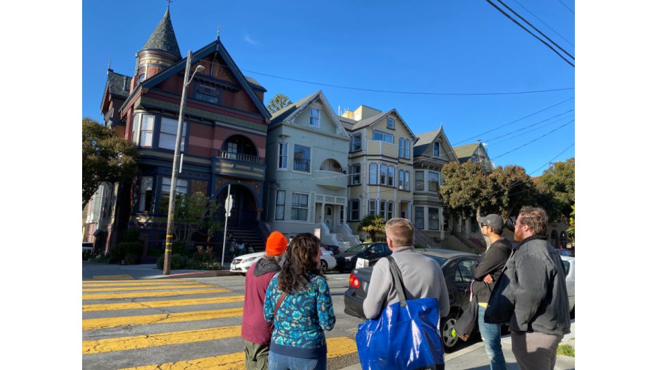 San Francisco: True Crime Tales from the Haight - Getting Oriented: Start at Haight & Stanyan