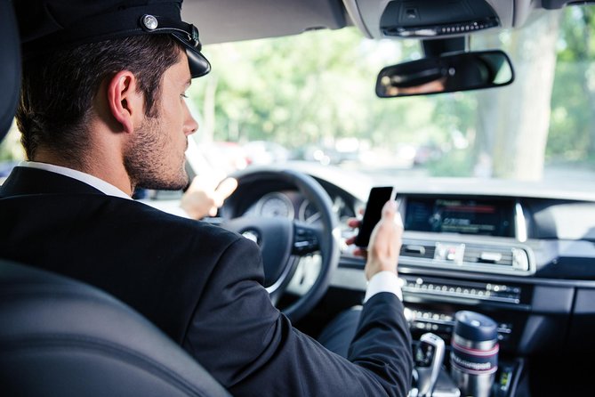 SFO Pick-Up with City Sightseeing Tour - Where You Meet Your Driver at SFO