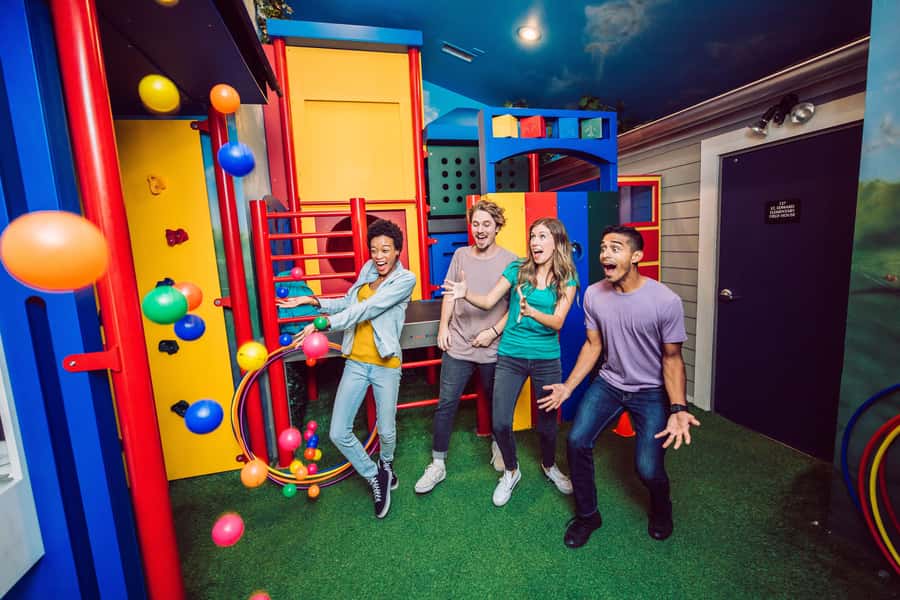 The Escape Game: Epic 60-Minute Adventures in San Francisco - Choosing the right theme: Gold Rush, Prison Break, Special Ops, The Heist, Playground