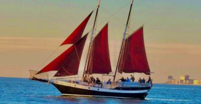 Treasure Island, FL: Suncoast Sailing Day & Sunset Cruise - Sunset timing: why leaving about an hour early pays off
